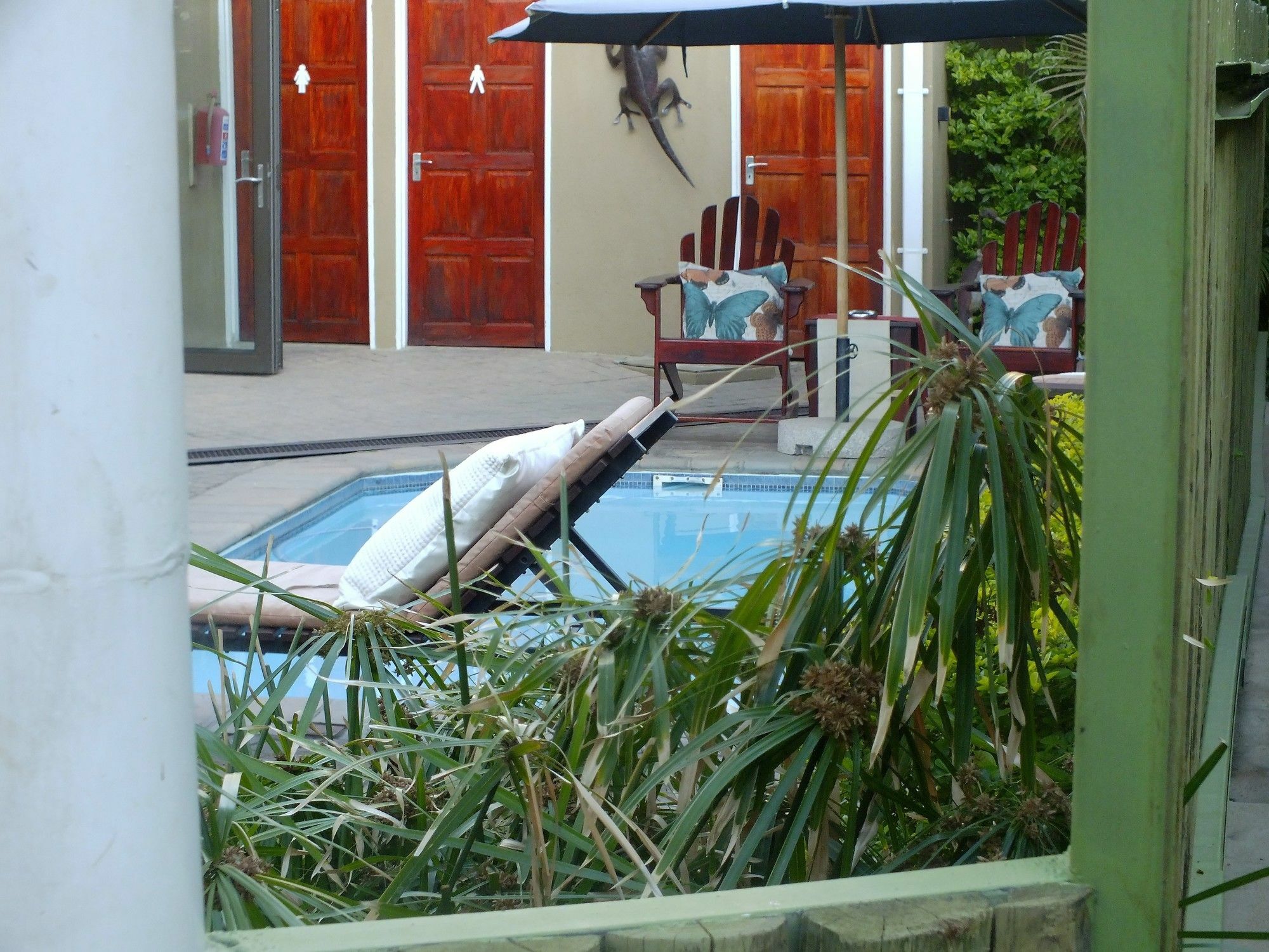 Uzuri Guesthouse Cc Βίντχουκ Εξωτερικό φωτογραφία